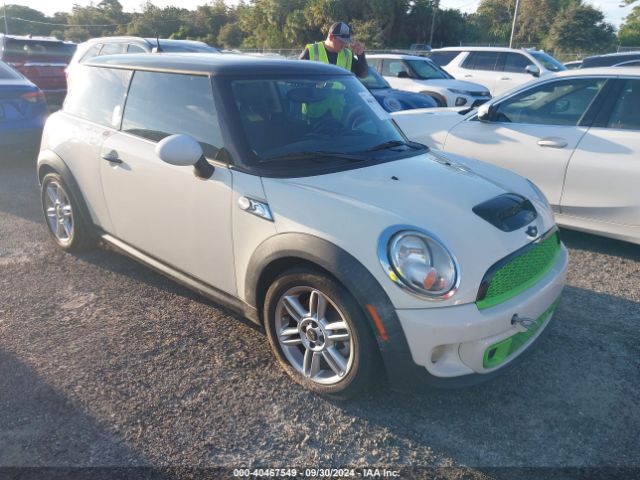 2011 MINI COOPER S WMWSV3C52BTY15611