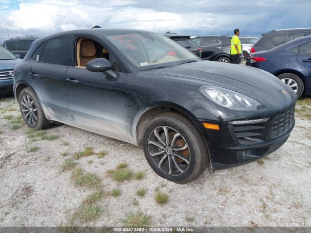 2017 PORSCHE MACAN WP1AA2A51HLB06604