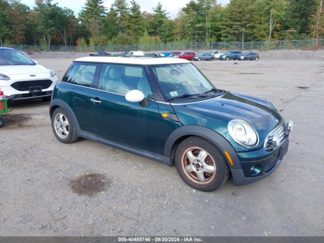 2009 MINI COOPER WMWMF33589TW74706