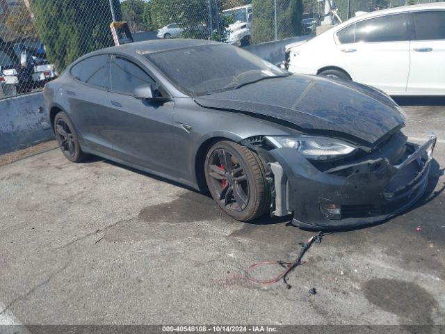2015 TESLA MODEL S 5YJSA1E16FF118187
