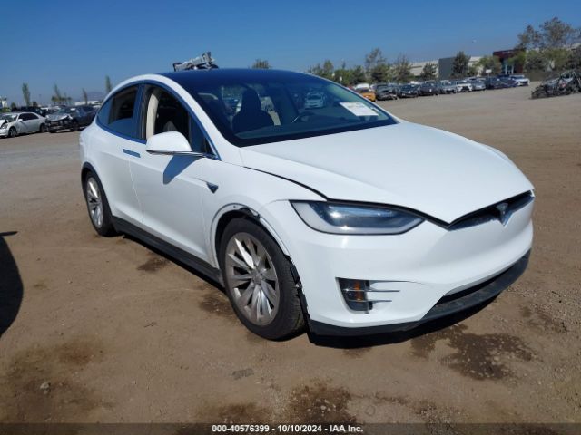 2017 TESLA MODEL X 5YJXCDE26HF026235
