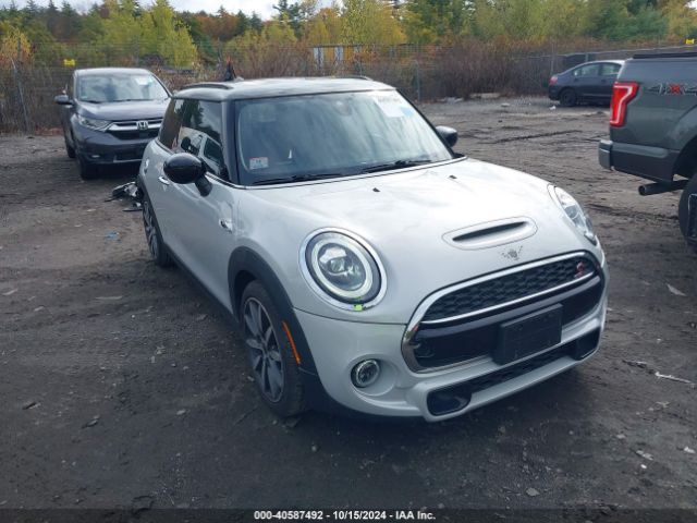 2021 MINI HARDTOP WMWXR5C06M2M95633