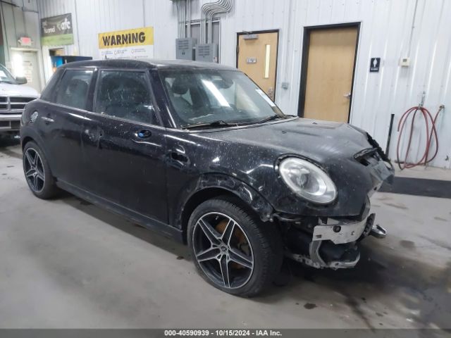 2017 MINI HARDTOP WMWXU3C52H2B63874