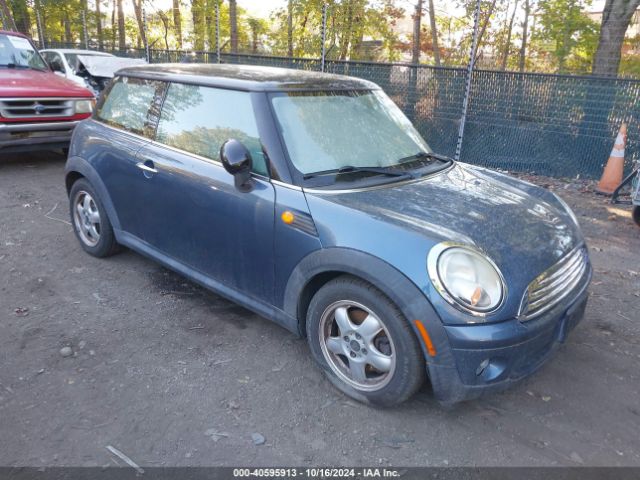 2010 MINI COOPER WMWMF3C57ATZ26384