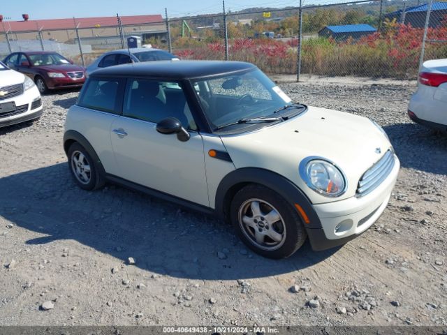 2009 MINI COOPER WMWMF33589TU71881