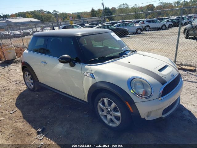 2010 MINI COOPER S WMWMF7C57ATZ74152