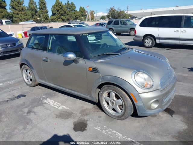 2011 MINI COOPER WMWSU3C54BT091942