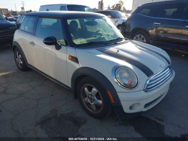 2008 MINI COOPER WMWMF33518TT66713
