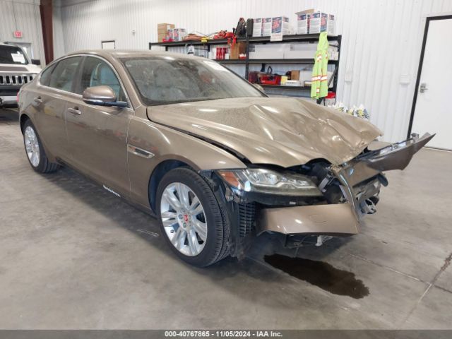 2016 JAGUAR XF SAJBD4BV4GCY19889
