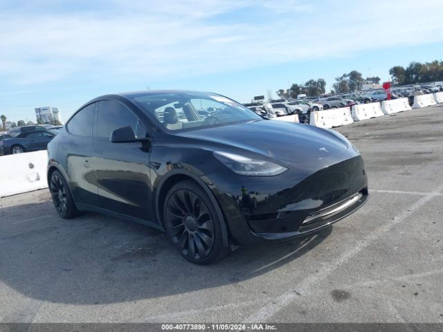 2021 TESLA MODEL Y 5YJYGDEF1MF197240