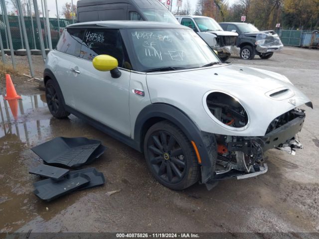 2021 MINI SE HARDTOP WMWXP3C09M2P24817