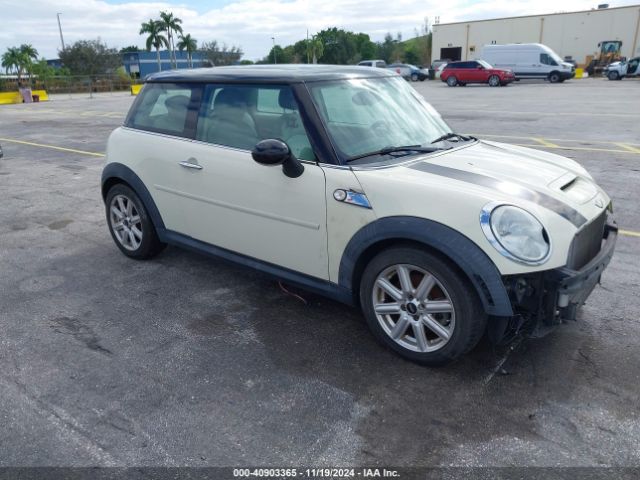 2011 MINI COOPER S WMWSV3C50BTY22489